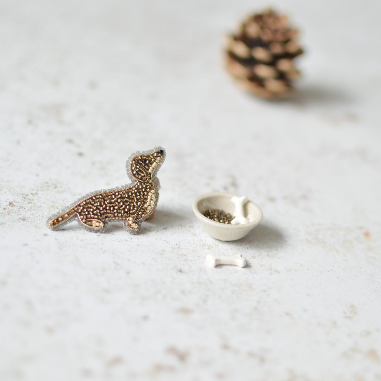 Sitting Dachshund Bead Embroidery Brooch