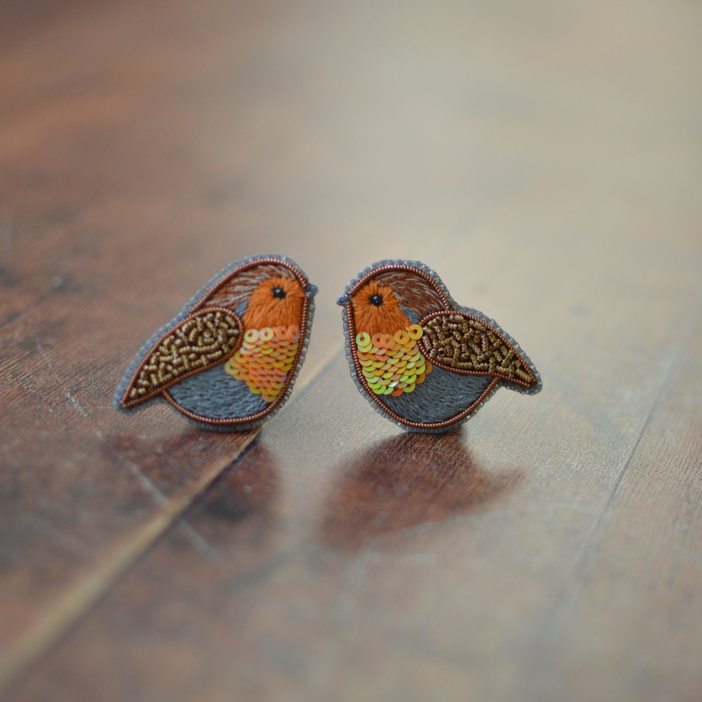 Embroidered robin brooches