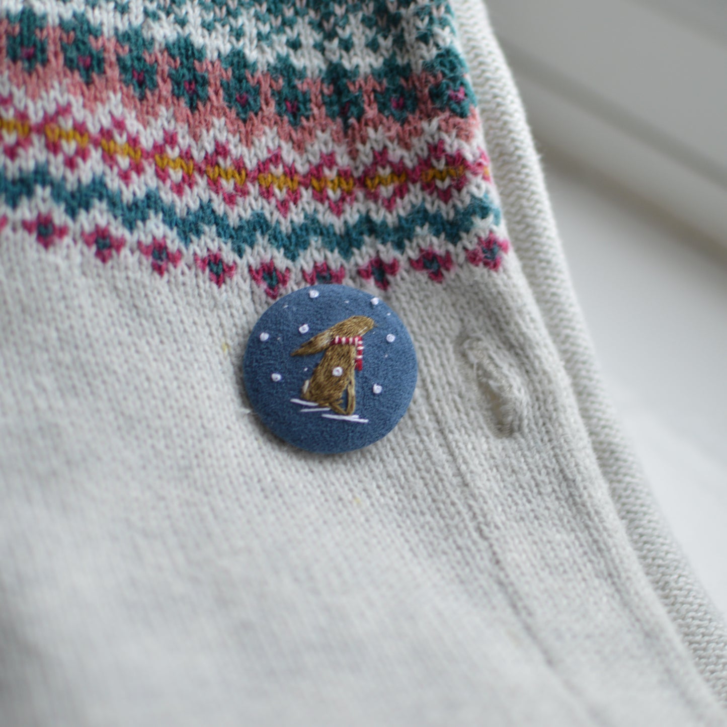 Festive Hare Embroidered Badge – 3 cm